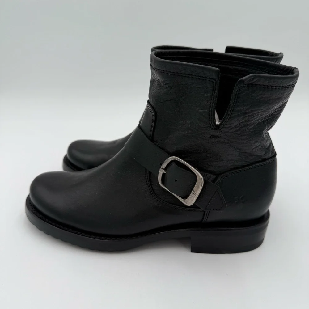 Frye Veronica Leather Moto Biker Ankle Boots Booties Buckle Black Size‎ 5.5 NWOT